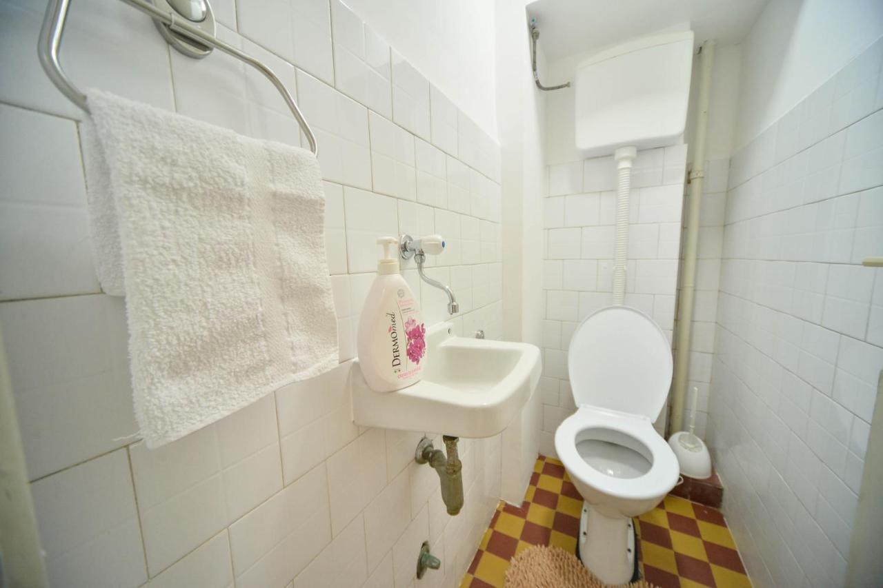 Apartman Centar Lux Пирот Экстерьер фото