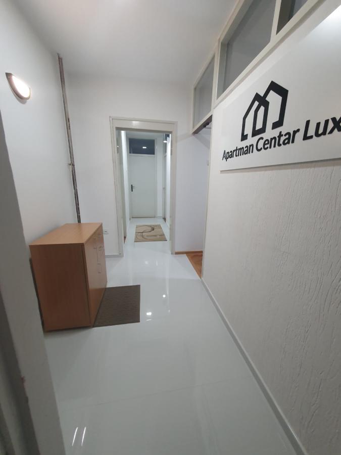 Apartman Centar Lux Пирот Экстерьер фото