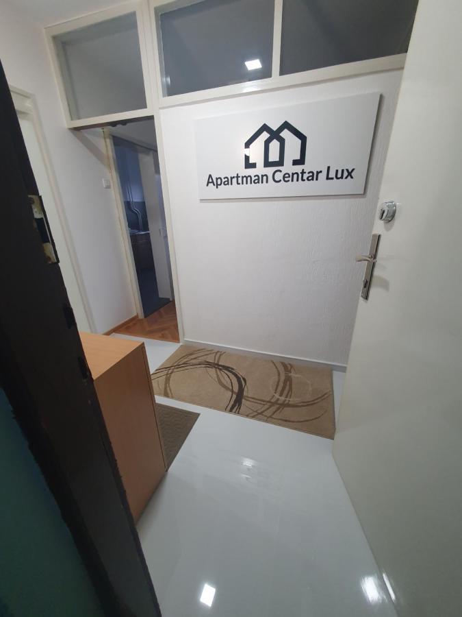 Apartman Centar Lux Пирот Экстерьер фото